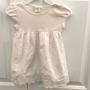 Adorable baby girls dress